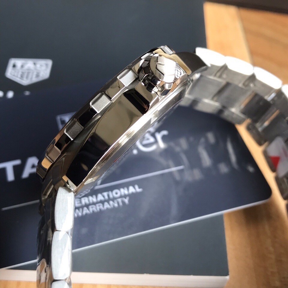 TAG Heuer Formula 1 Stainless Steel Quartz 43mm Watch view 6