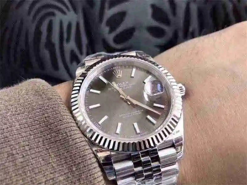 General Watches LK14 41mm Watch view 6