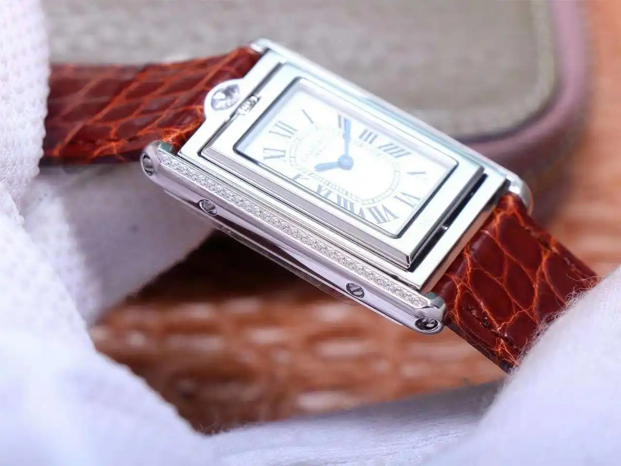 General Watches Women's watch with original fully automatic mechanical movement, top-grade 316 stainless steel case and strap, mineral super mirror, diameter 31mm KK06050 1 view 4