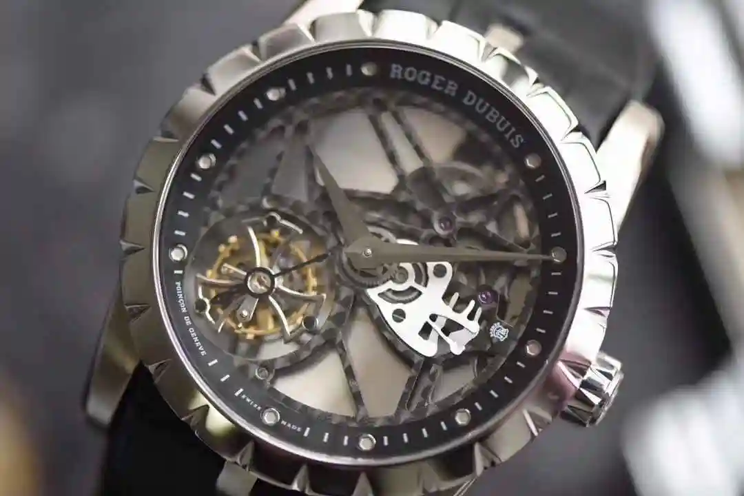 General Watches Roger Duby 3800 Watch view 9