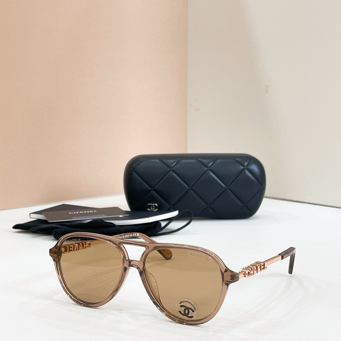 CHANE EL:CH3504 Size 54-15-140 Sunglasses view 1