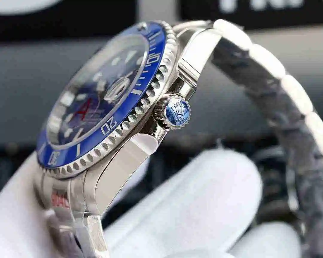 General Watches ROLEX Water Ghost Series Black Green Blue Series Watch view 5