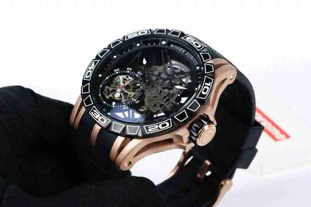 General Watches Roger Duby White 600 Rose Black 620 Watch view 6