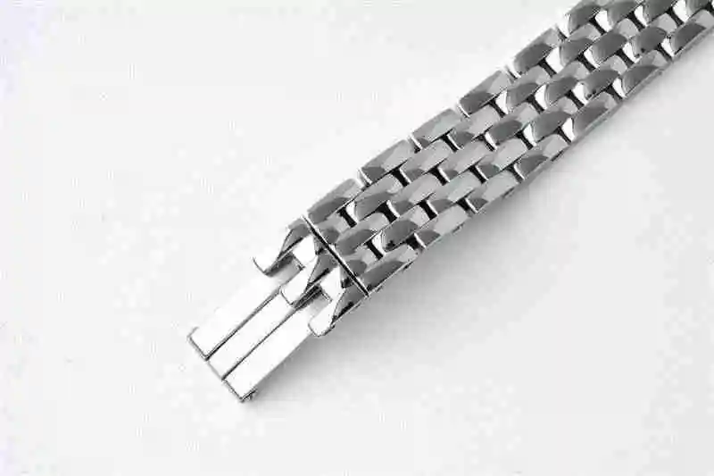 General Watches LK48 22X30MM Watch view 3