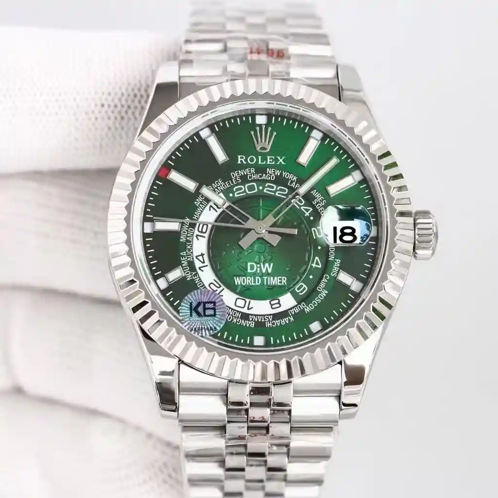 General Watches Navigator full series white gold 220 Watch view 6