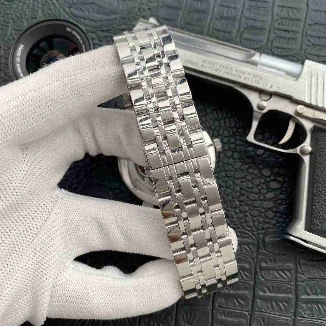 General Watches Vacheron Constantin Jiangshi Dandun White 400 Gold 420 Steel+20 Watch view 4