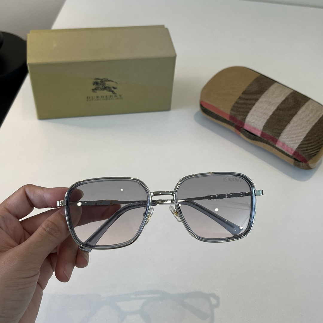 Burberry 2026 Sunglasses view 6