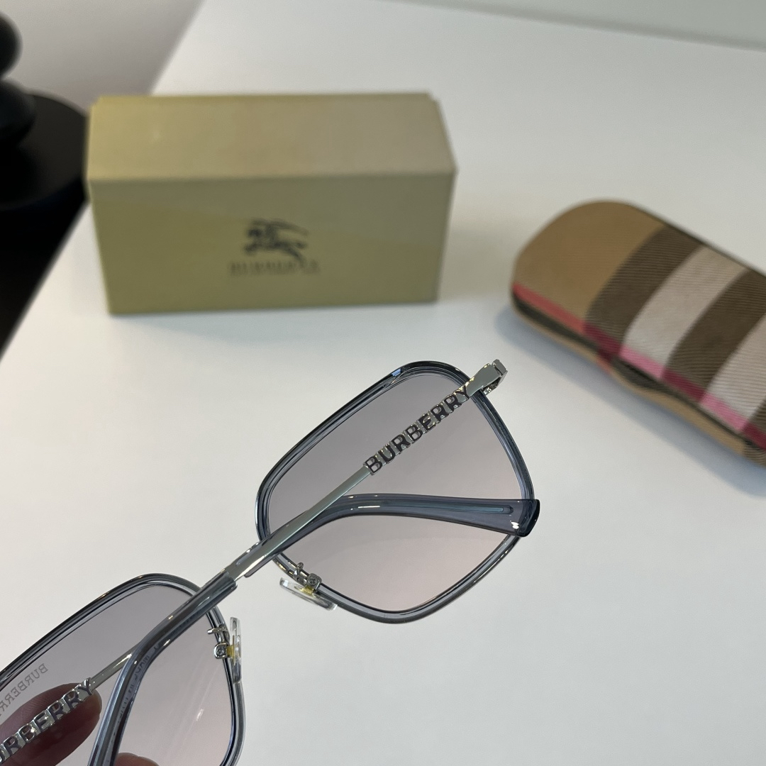 Burberry 2026 Sunglasses view 7