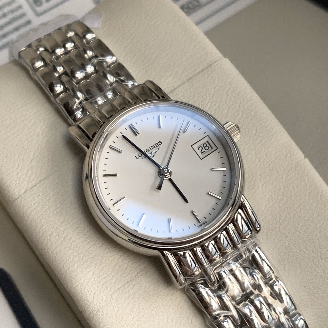 Longines Quartz Watch view 3