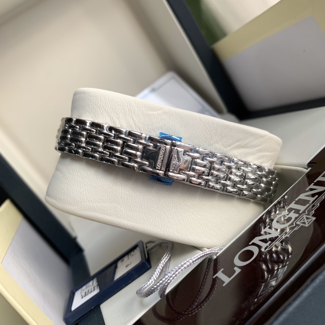 Longines Quartz Watch view 8