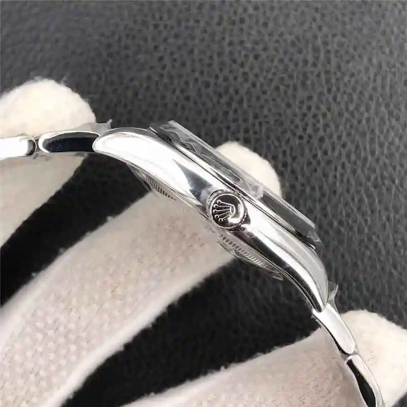 Rolex Oyster Perpetual (oyster style constant motion 36) Watch view 6