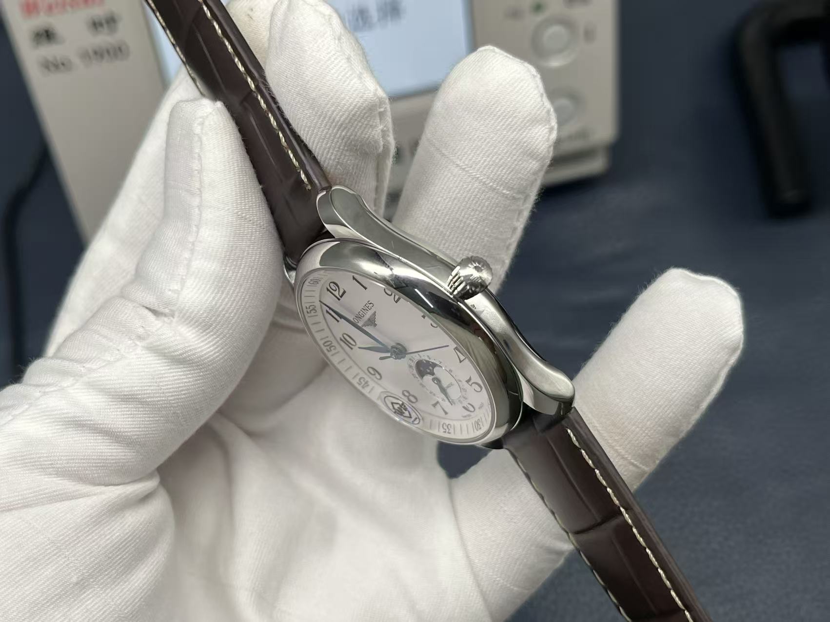 Audemars Piguet 40mm Watch view 6