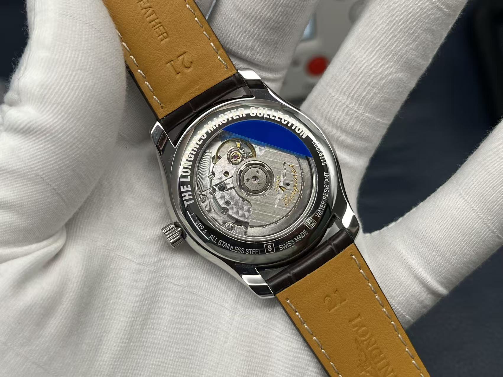 Audemars Piguet 40mm Watch view 7