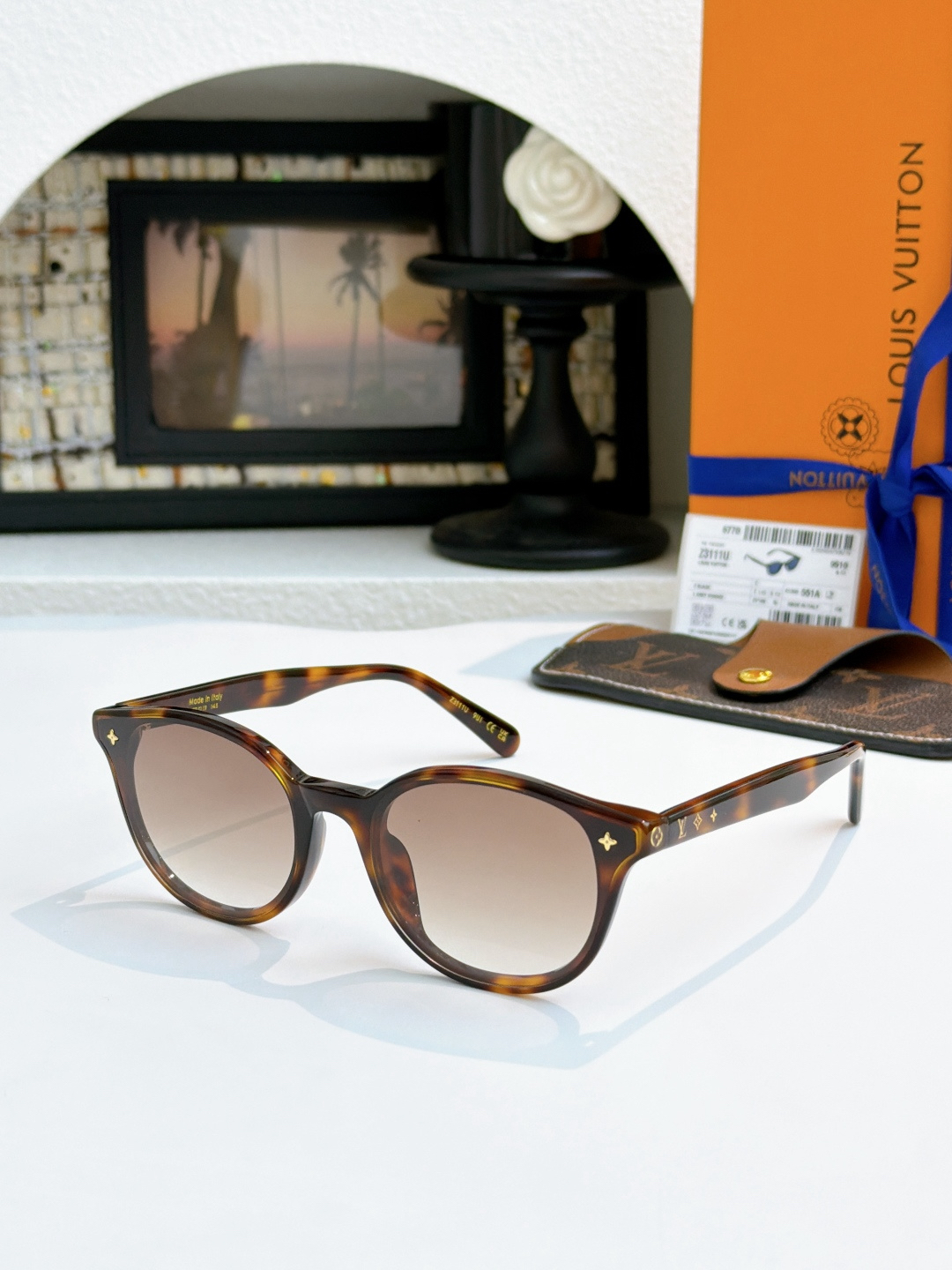 My Monogram Fame Round Sunglasses LOUIS VUITTO Z3111U Size 62-19-145 1208140 Sunglasses view 3