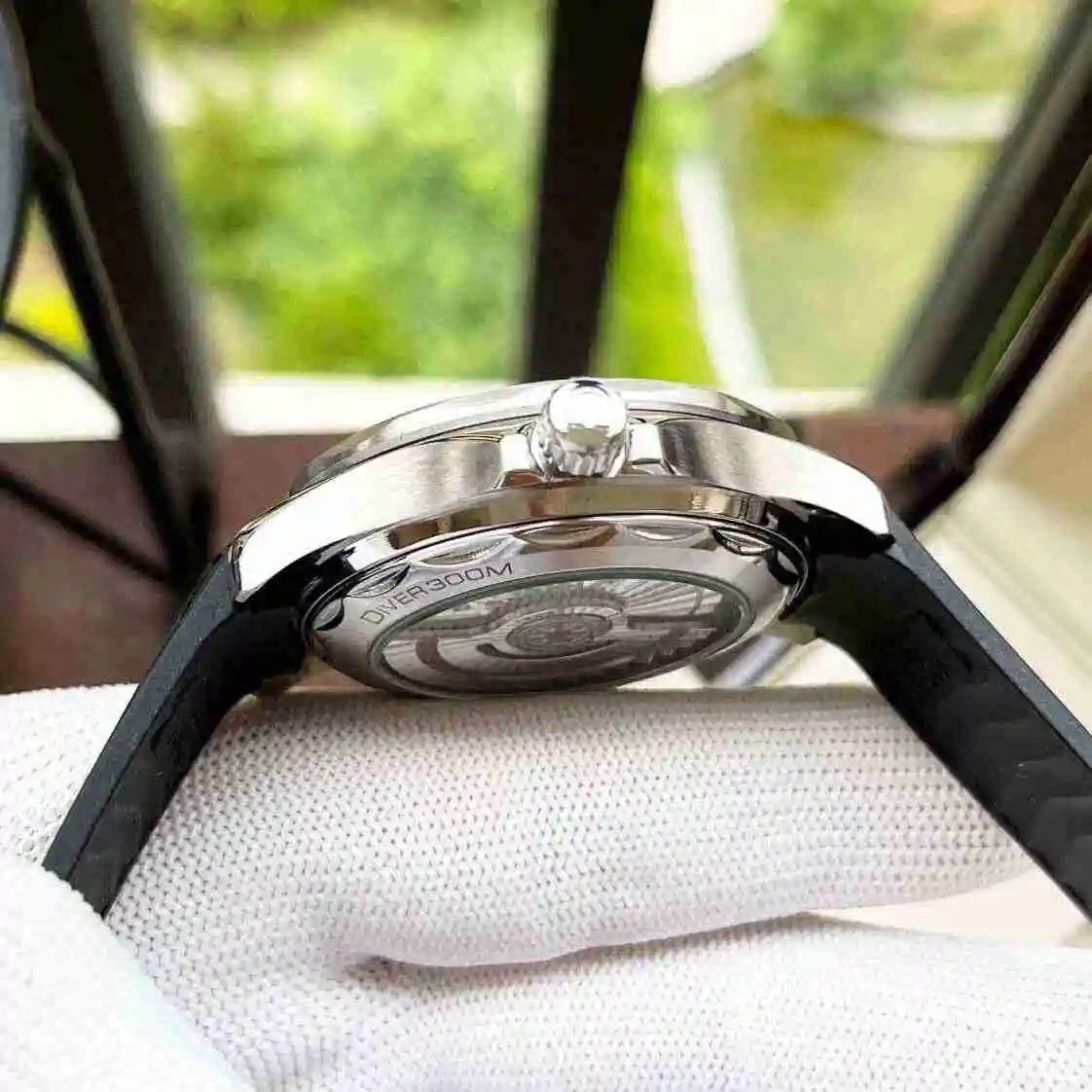 General Watches Omega Watch Men's Watch Paired with Original Fully Automatic Mechanical Movement Top Grade 316 Precision Steel Case with Mineral Super Strong Mirror Diameter 40mm KK05850 view 4