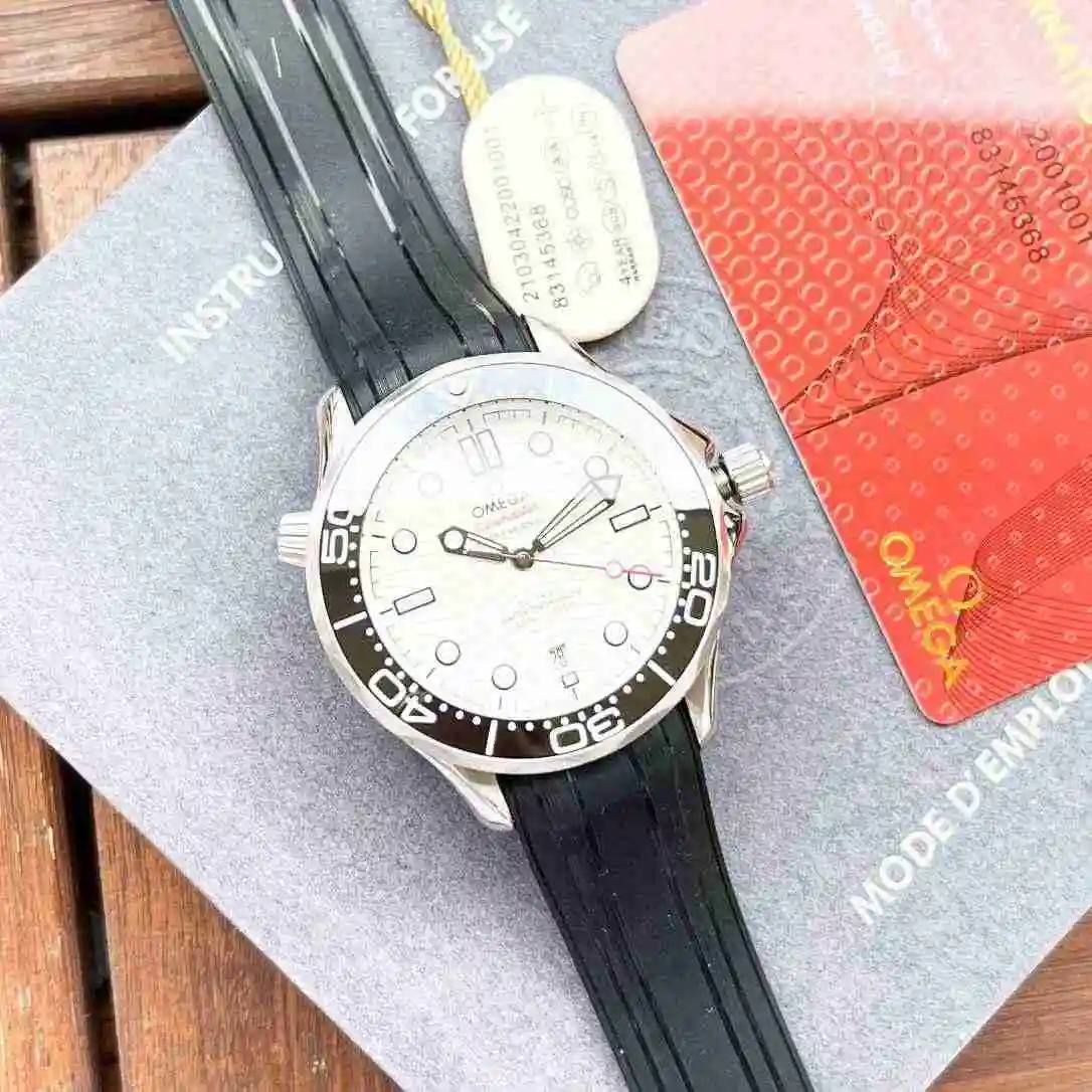 General Watches Omega Watch Men's Watch Paired with Original Fully Automatic Mechanical Movement Top Grade 316 Precision Steel Case with Mineral Super Strong Mirror Diameter 40mm KK05850 view 6