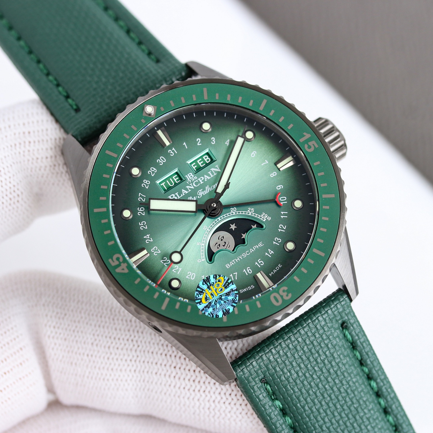 Ceramic Watch view 2