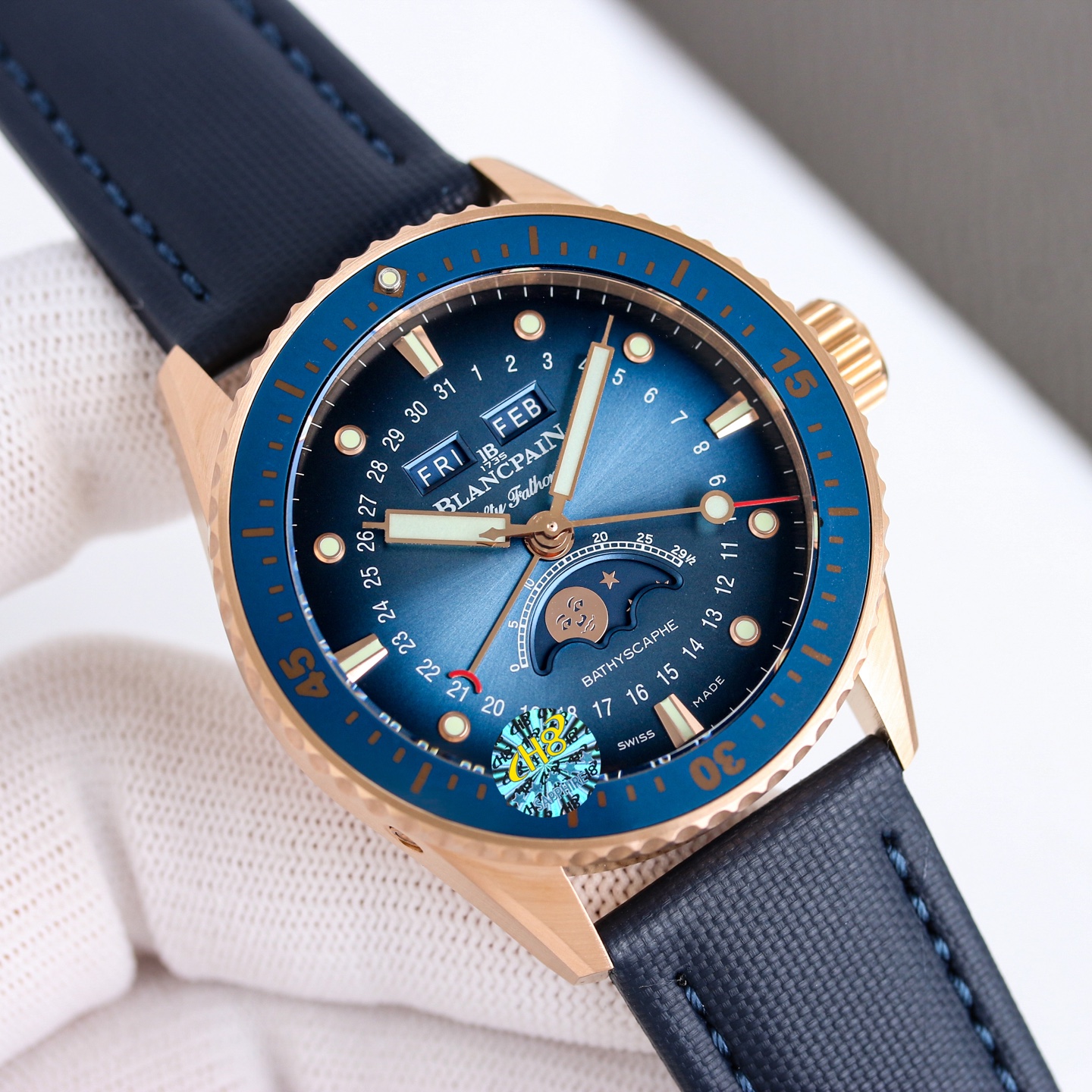 Ceramic Watch view 3