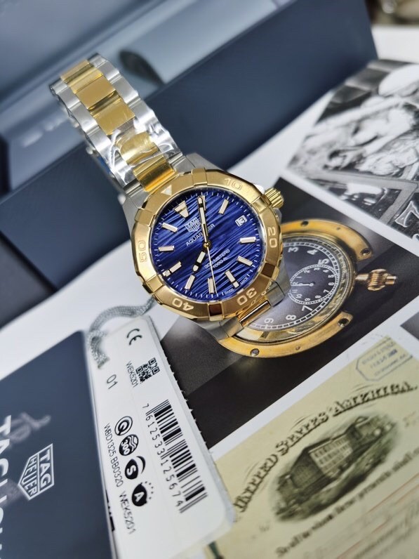 TAG Heuer Stainless Steel Quartz Watch view 3