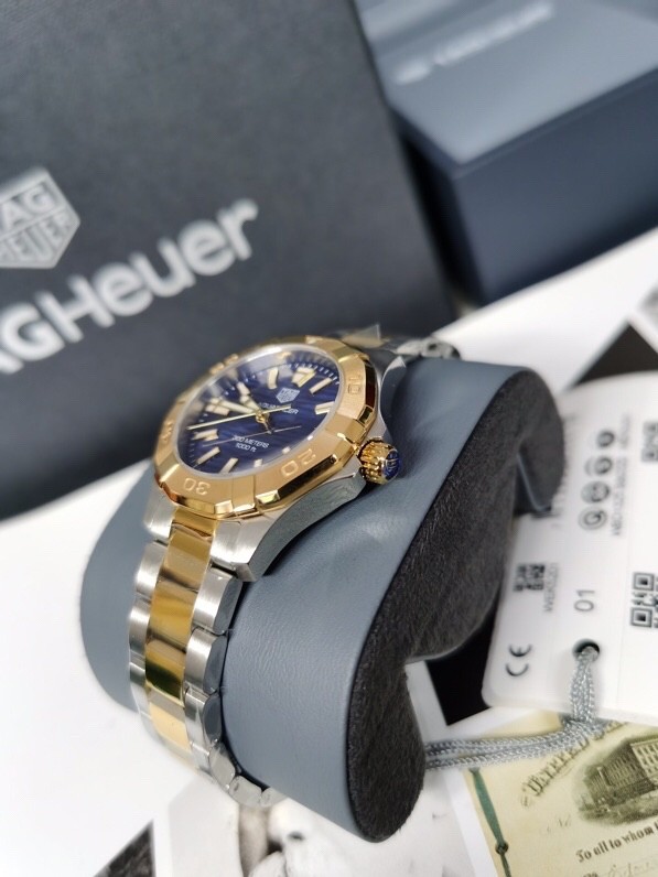 TAG Heuer Stainless Steel Quartz Watch view 4