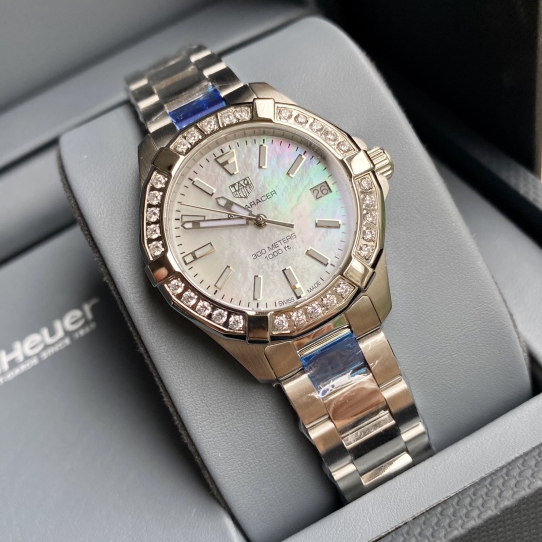 TAG Heuer Aquaracer Mother of Pearl Dial Quartz Watch view 2
