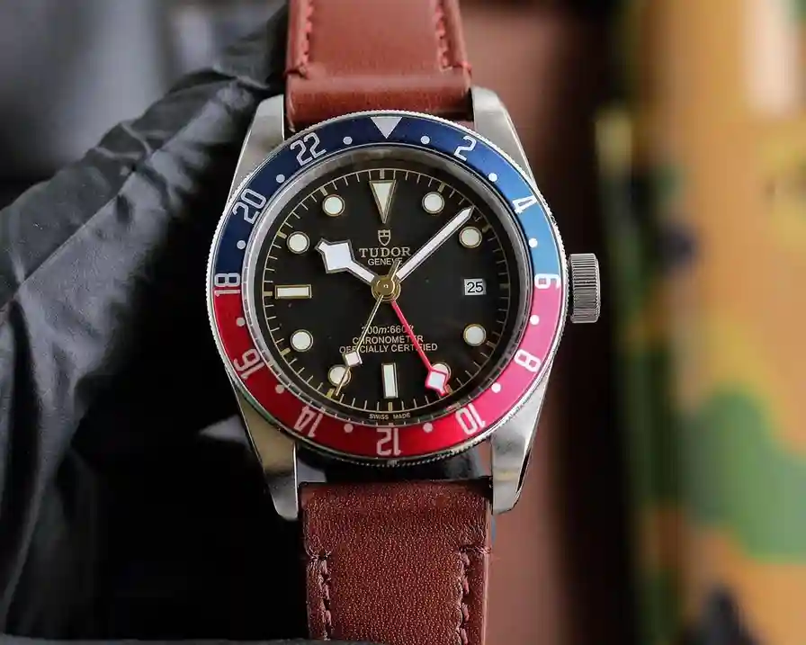 General Watches Tudor Leather 530 Steel 550 Watch view 5