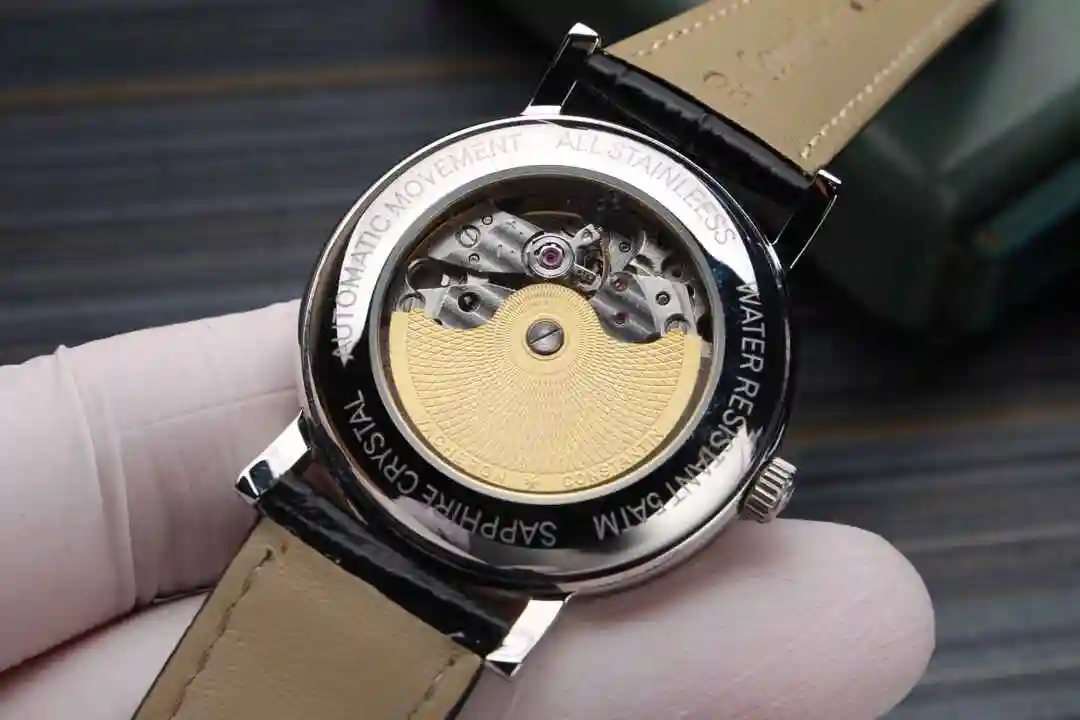 General Watches Vacheron Constantin Jiangshi Dandun White 580 Gold 600 Diamond+30 Watch view 2