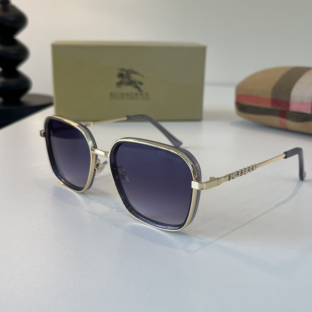 Burberry 2026 Sunglasses view 4