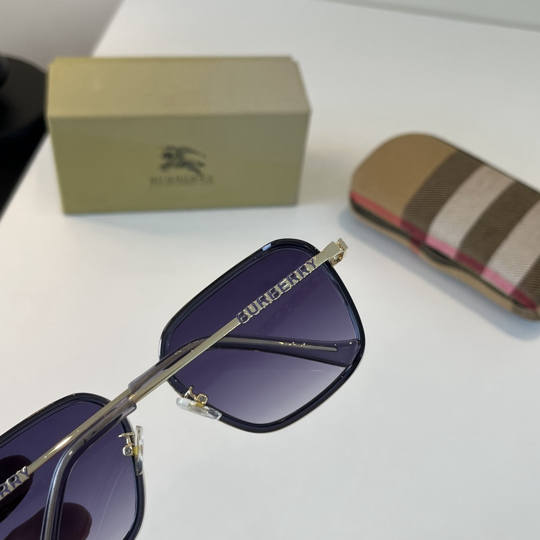 Burberry 2026 Sunglasses view 8