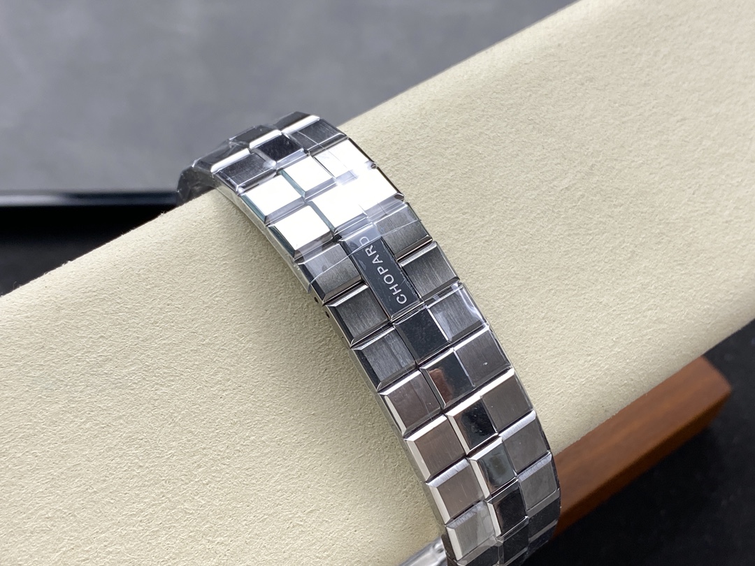 Men's Stainless Steel Watch view 9