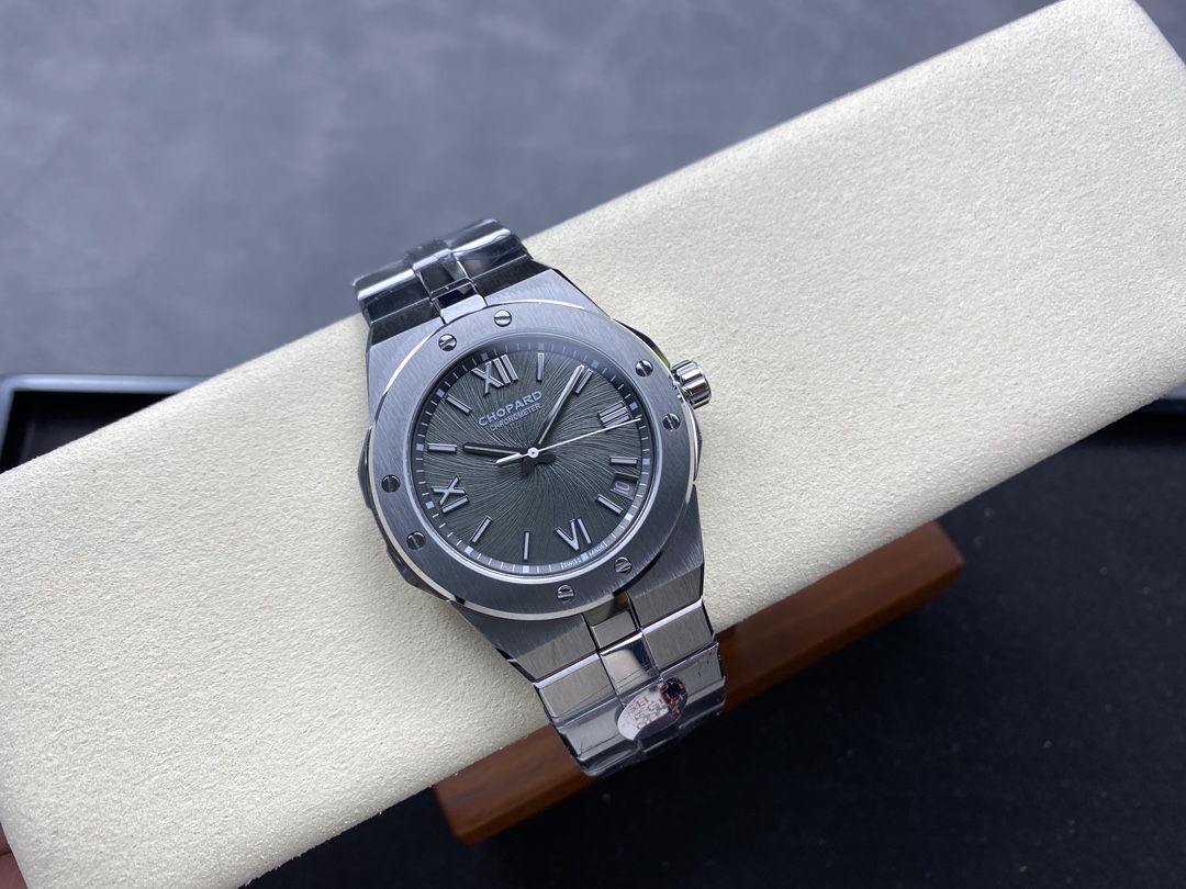 Men's Stainless Steel Watch view 4