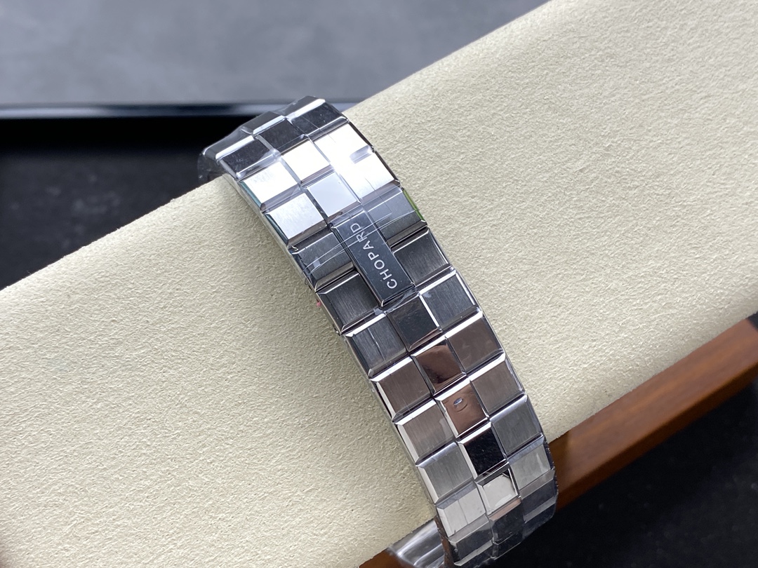 Men's Stainless Steel Watch view 9