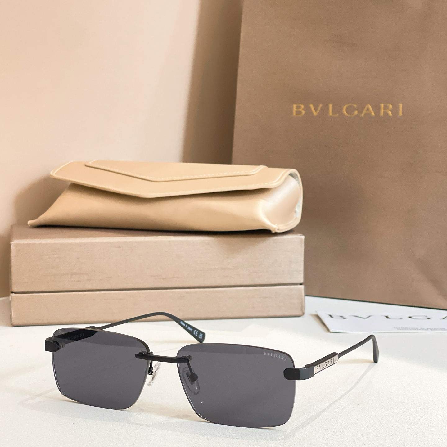 Bottega Veneta BVLGAR EL:BV 40062U Size 59-14-145 Sunglasses view 1
