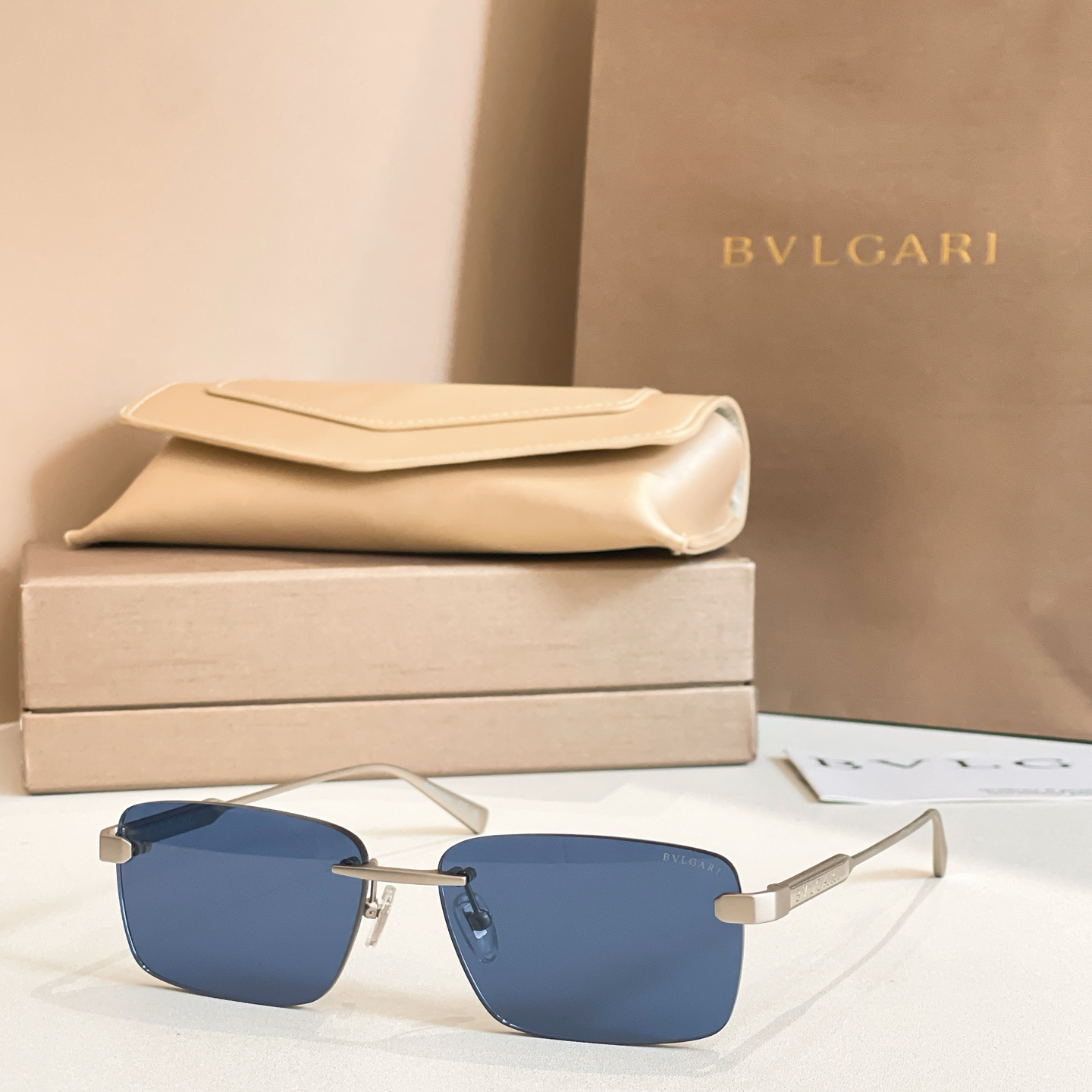 Bottega Veneta BVLGAR EL:BV 40062U Size 59-14-145 Sunglasses view 2