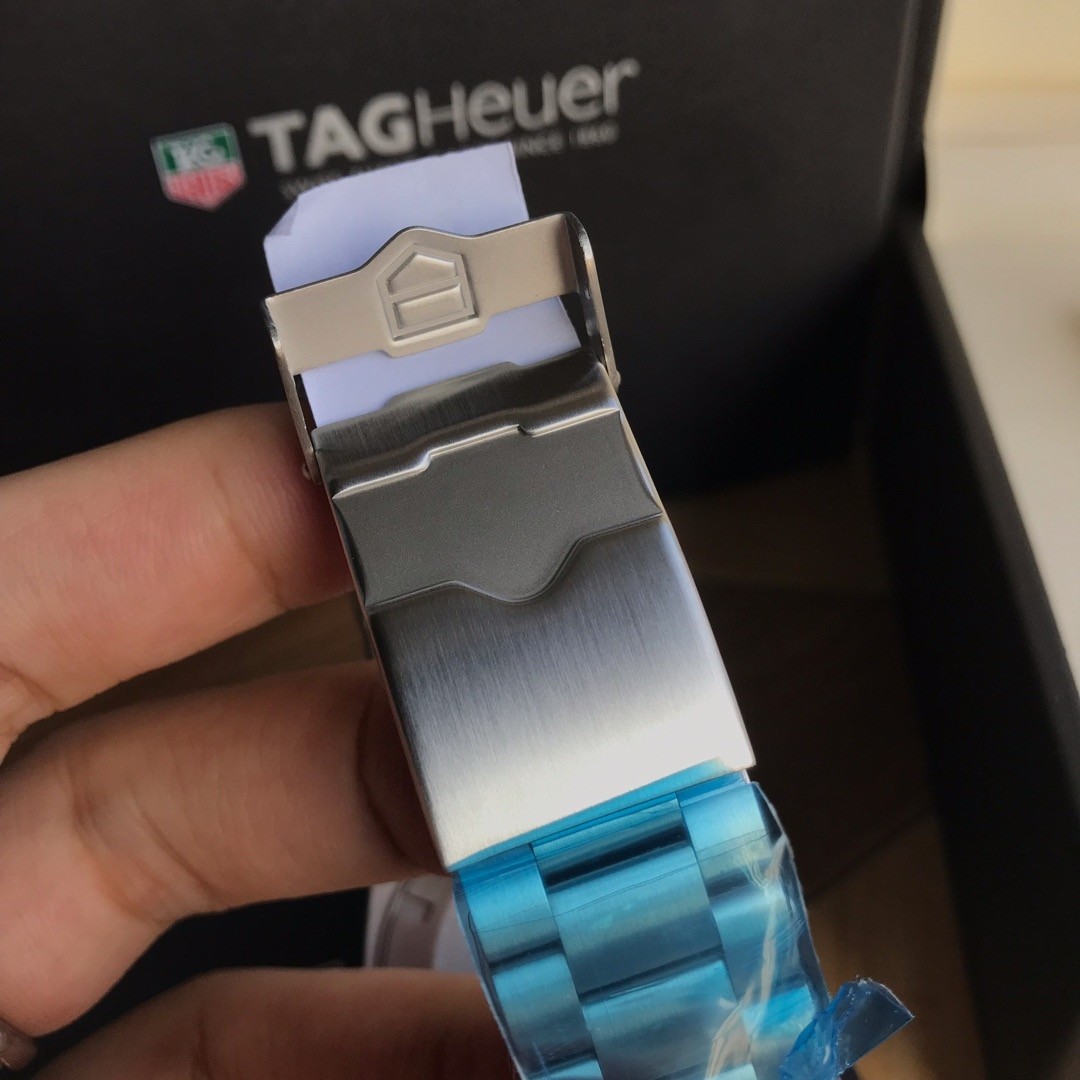 TAG Heuer Formula 1 Stainless Steel Quartz 43mm Watch view 6