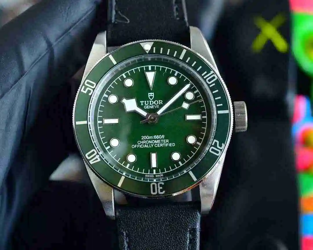 General Watches Imperial Watch Men's Watch Paired with Original Fully Automatic Mechanical Movement Top Grade 316 Precision Steel Case with Mineral Super Strong Mirror Diameter 42mm KK04850 view 2