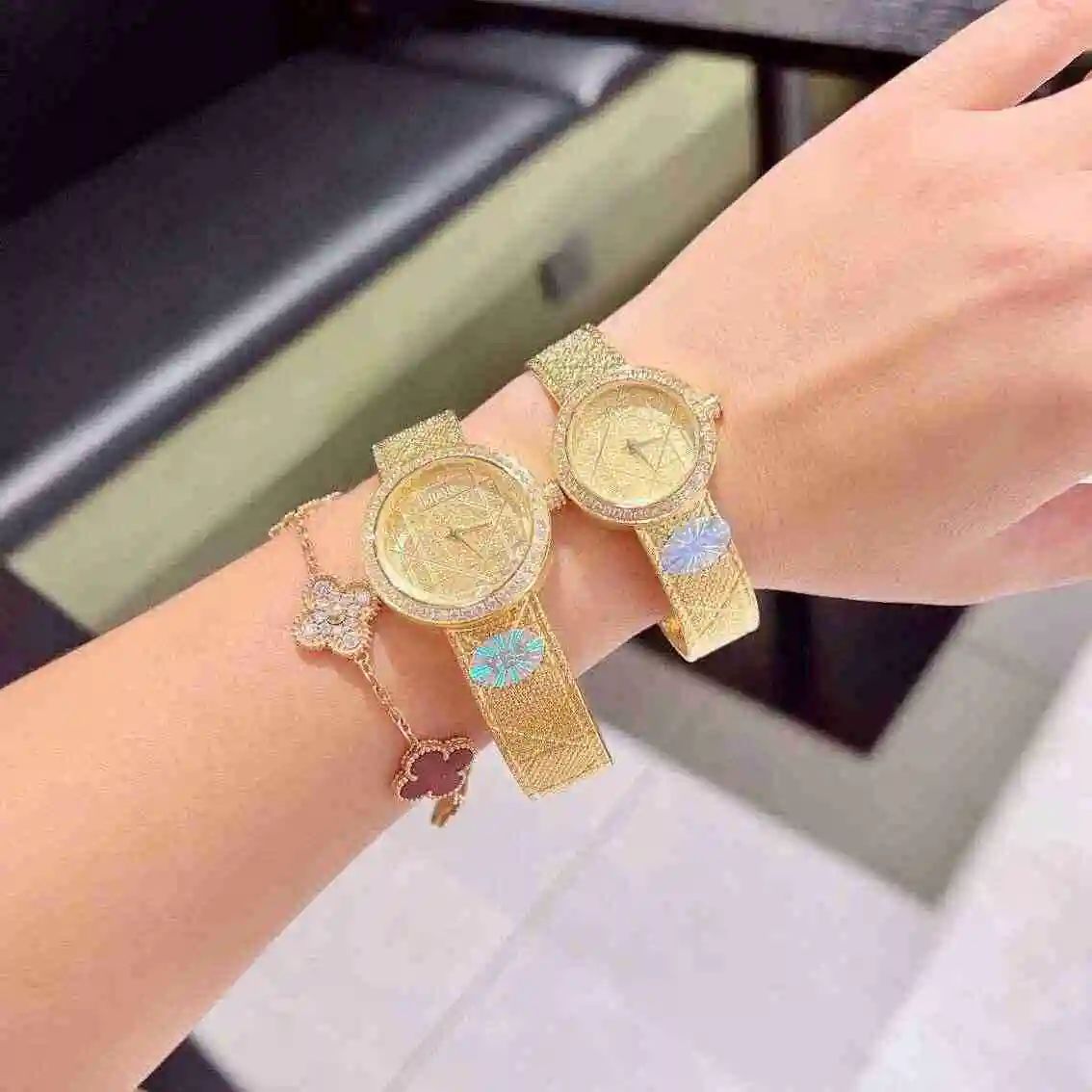 General Watches DIOR Dior Watch Women's Watch with Original Fully Automatic Mechanical Movement Top Grade 316 Precision Steel Case with Mineral Super Strong Mirror Diameter 30mm KK02450 view 5