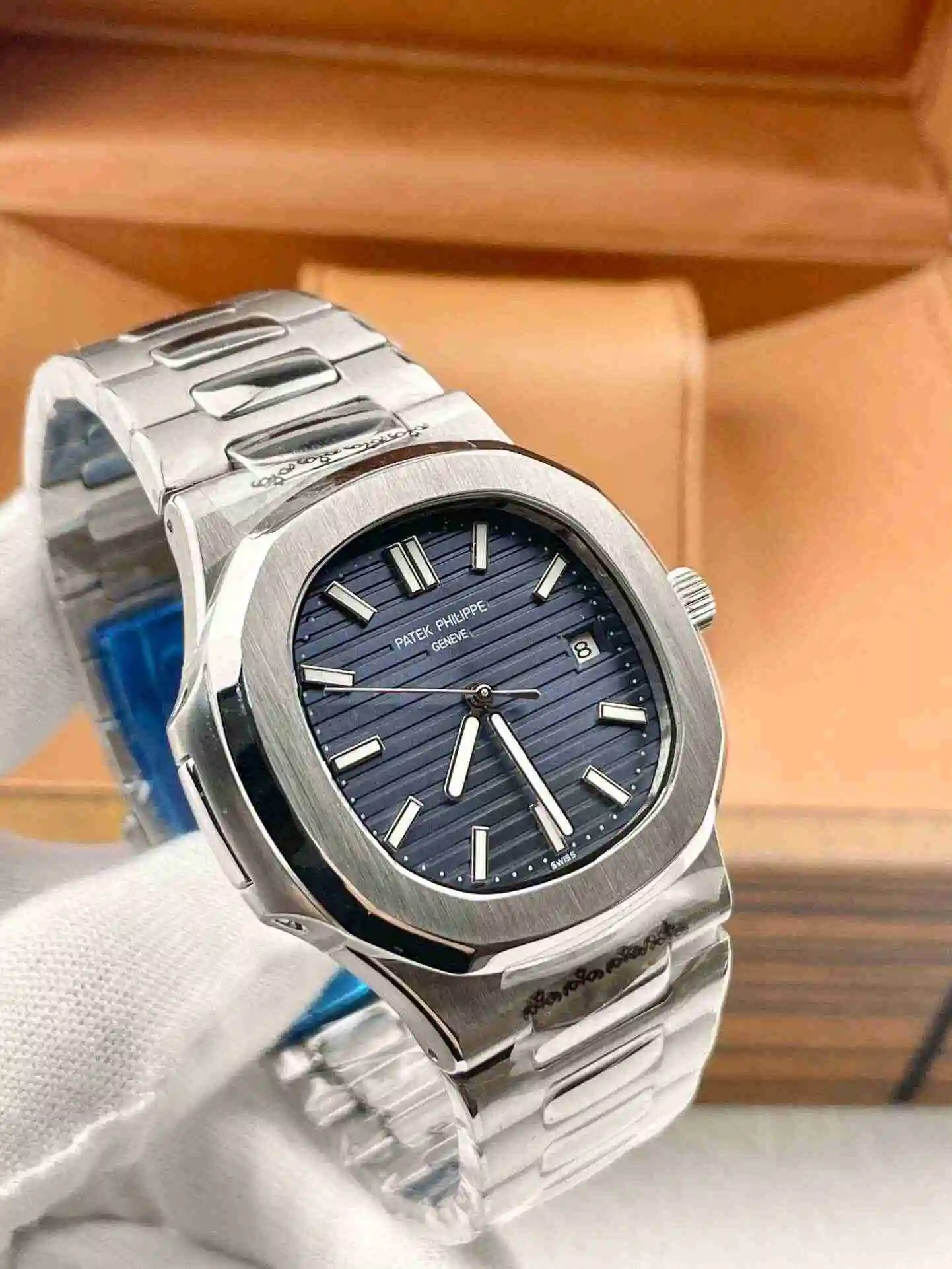 General Watches Patek Philippe Watch Men's Watch Paired with Original Fully Automatic Mechanical Movement Top Grade 316 Precision Steel Case Case with Mineral Super Strong Mirror Diameter 42mm KK03550 view 4