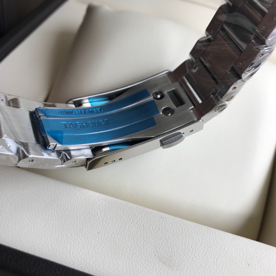 TAG Heuer Aquaracer Stainless Steel Automatic 43mm Watch view 4