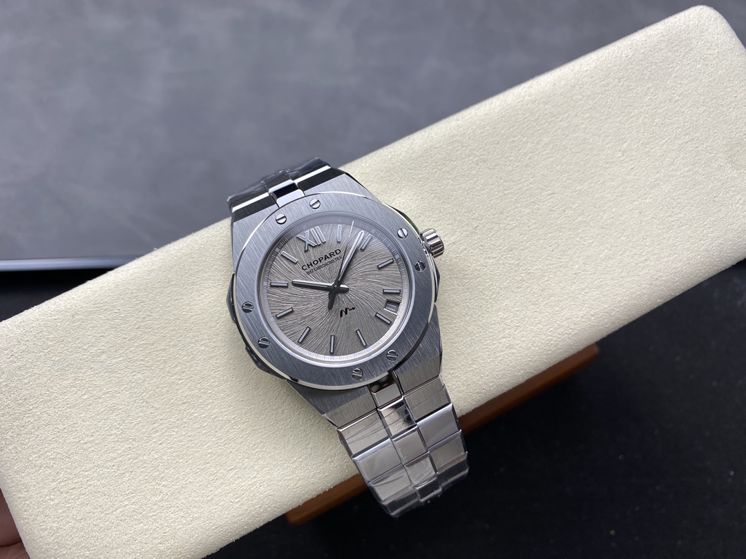 Men's Stainless Steel Watch view 4