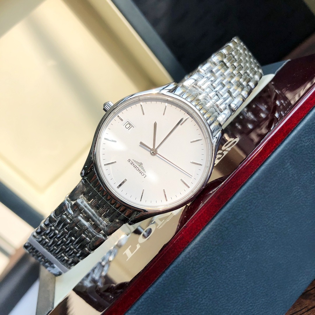 Longines Quartz Watch view 6