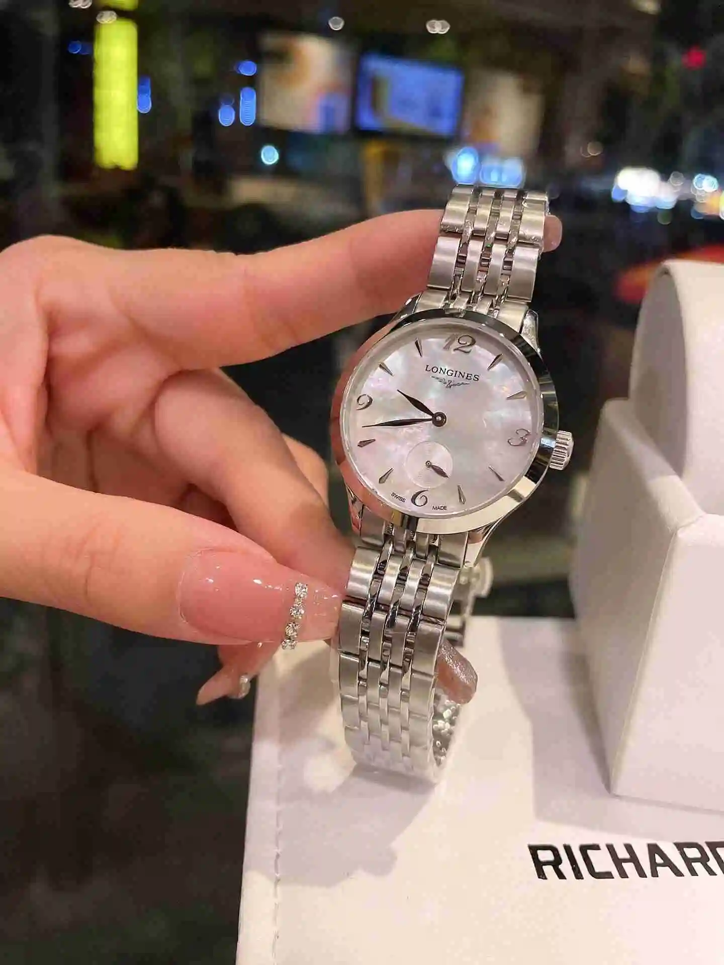 General Watches Longines Watch Women's Watch Paired with Original Fully Automatic Mechanical Movement Top Grade 316 Precision Steel Case with Mineral Super Strong Mirror Diameter 32mm KK02650 view 9