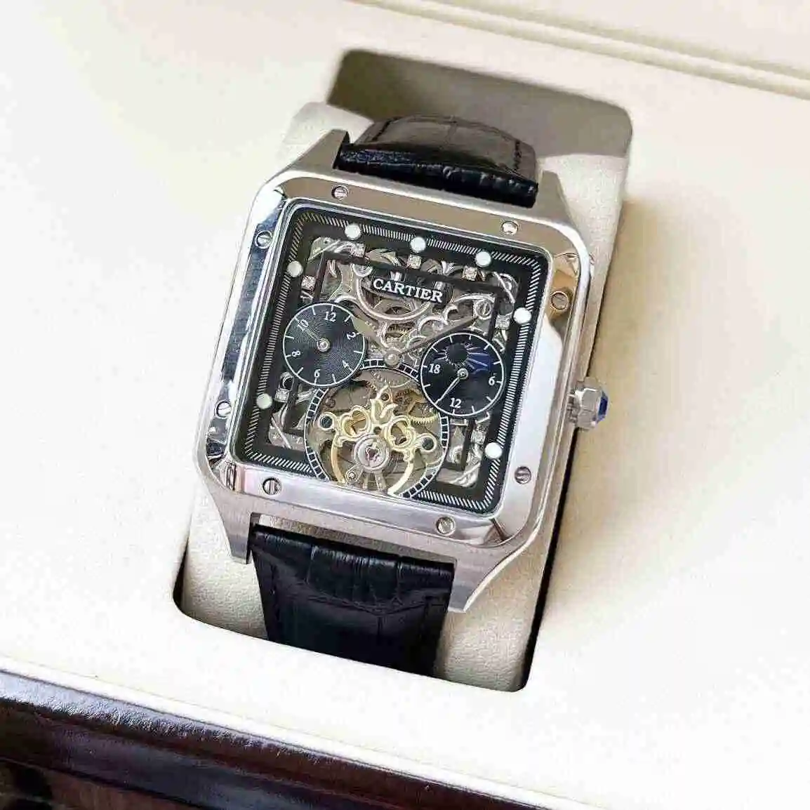 General Watches Cartier Watch Men's Watch Paired with Original Fully Automatic Mechanical Movement Top Grade 316 Precision Steel Case with Mineral Super Strong Mirror Diameter 44mm KK view 1