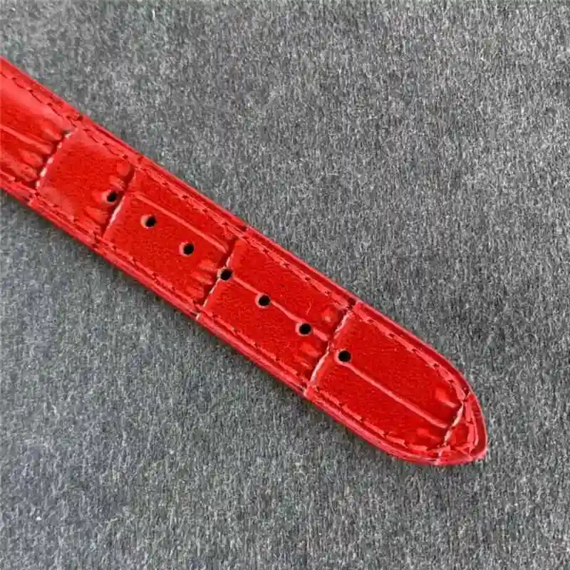 Cartier Santos Dumont series men's clothing: 43.5x31.4mm thickness 7.3mm, women's clothing 38x27.5mm thickness 7.3mm Watch view 4