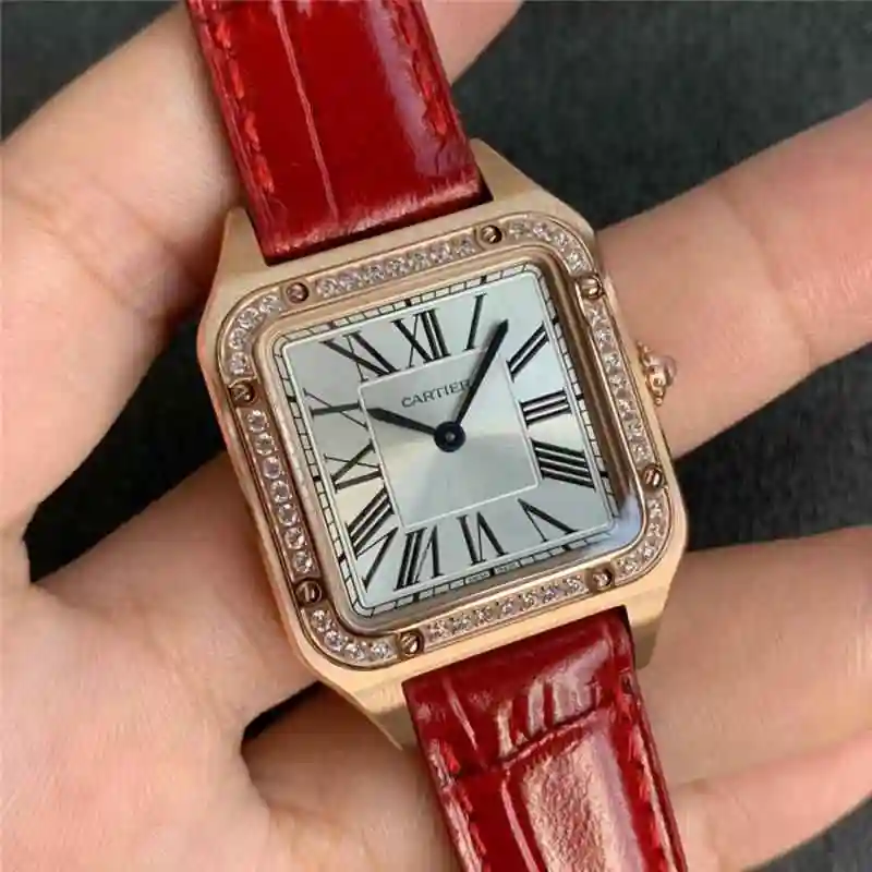 Cartier Santos Dumont series men's clothing: 43.5x31.4mm thickness 7.3mm, women's clothing 38x27.5mm thickness 7.3mm Watch view 9