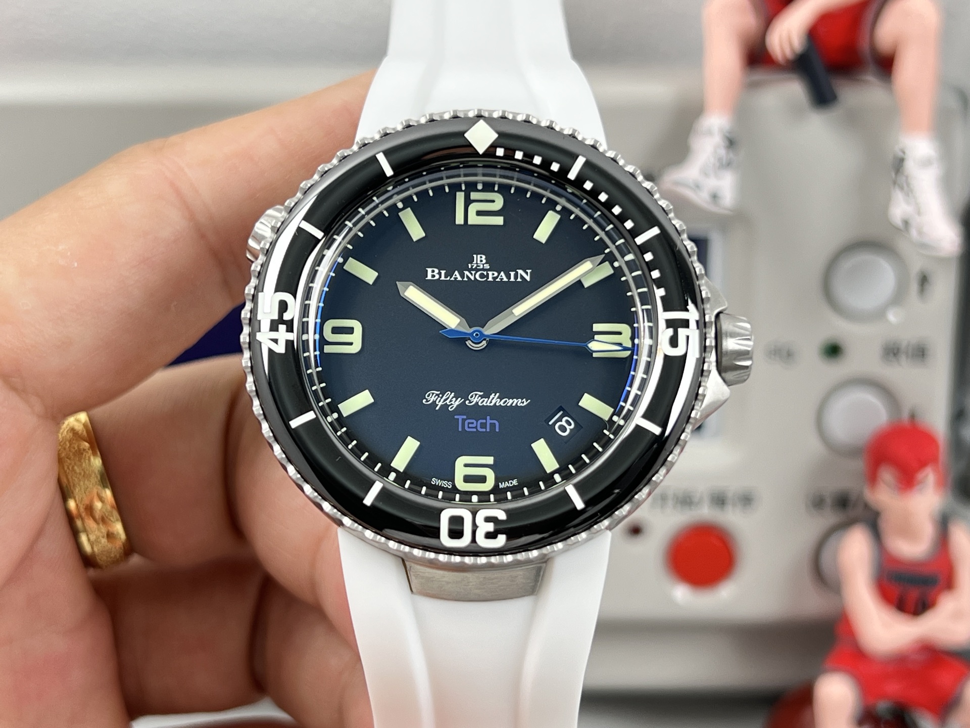 Automatic Watch view 1