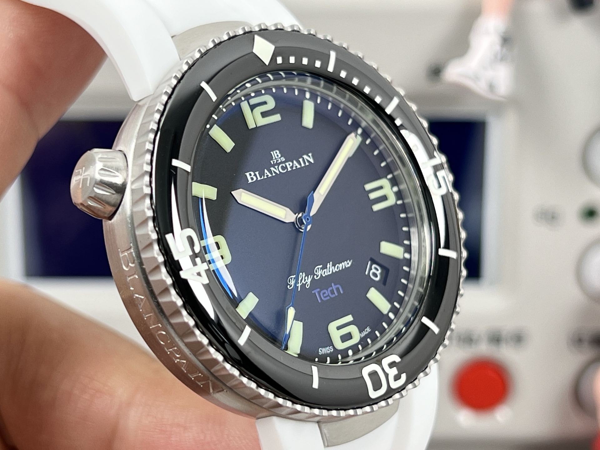 Automatic Watch view 4