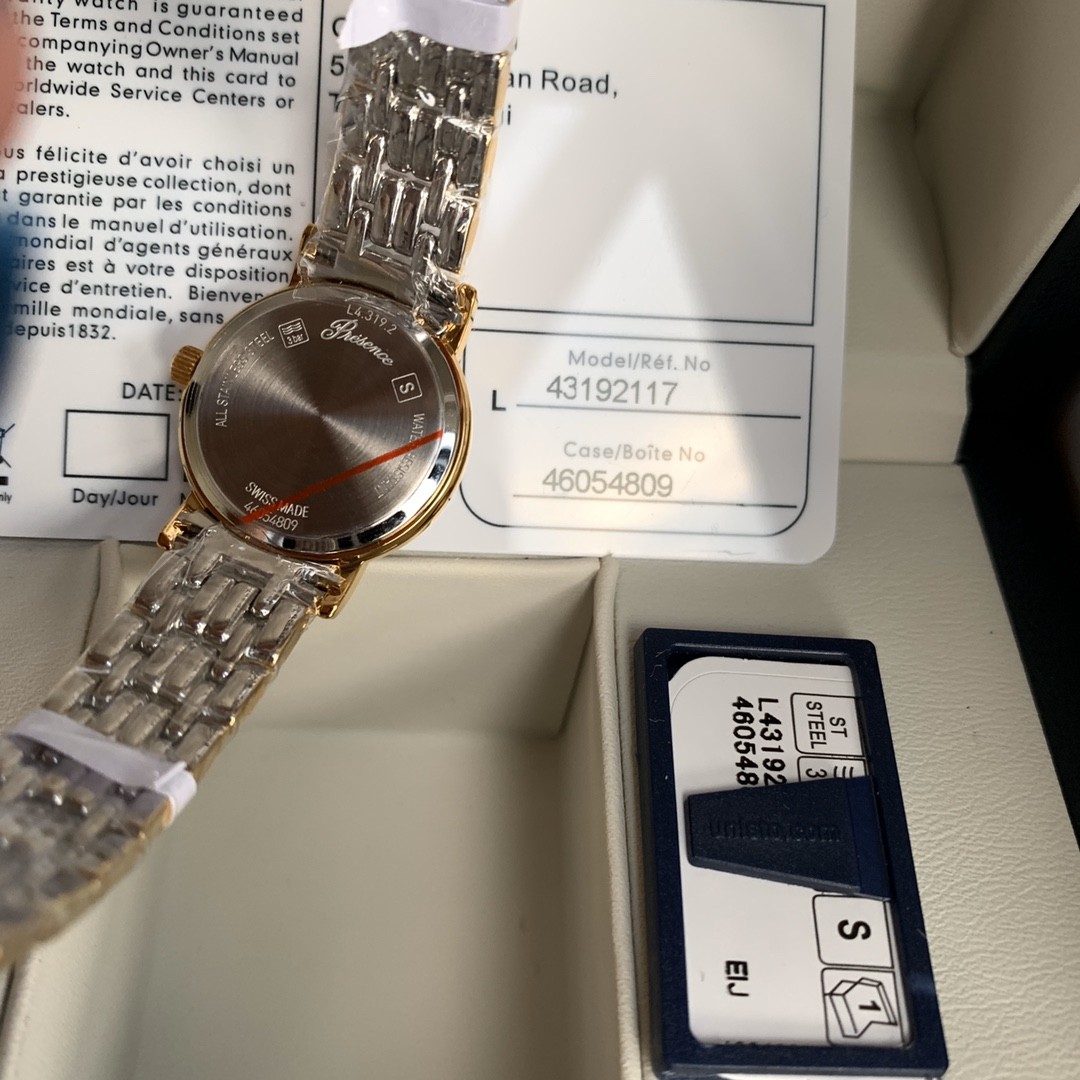 Longines Quartz Watch view 7