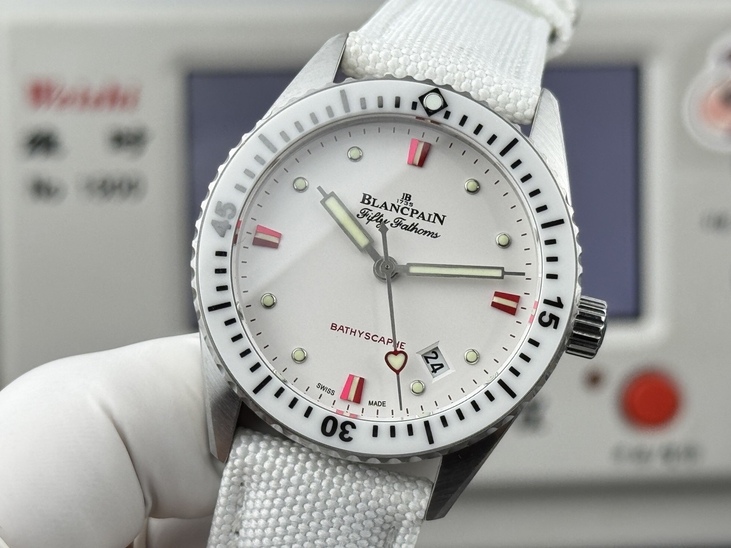 Ceramic Watch view 5