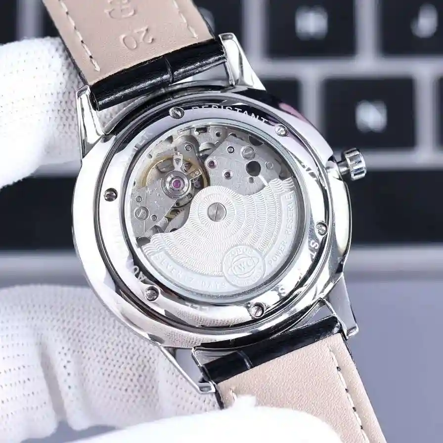 General Watches IWC Wanguo White 560 Gold 580 Steel+20 Watch view 4